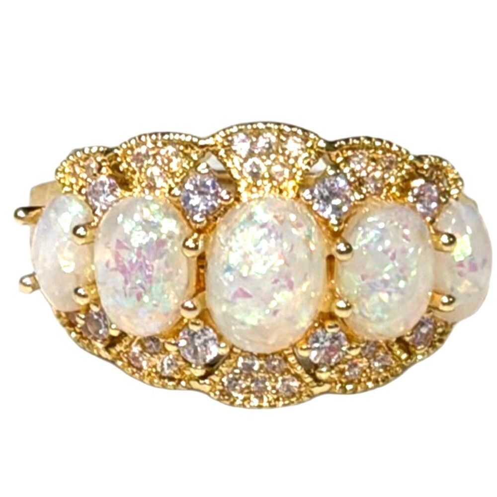 NWT Faux Opal Cluster Statement Ring gold Color, Hypo allergic different sizes